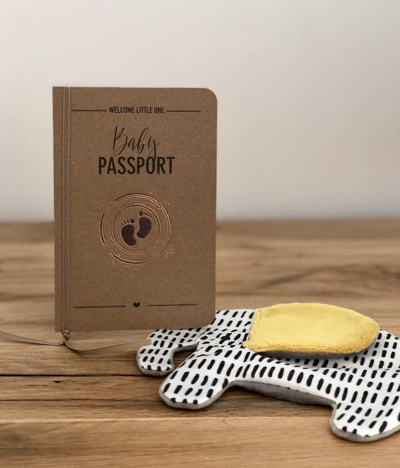 paspoort 2020 trend geboortekaartje